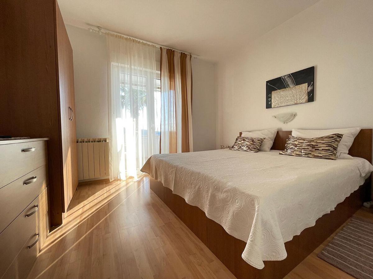 Apartments Near The Sea Barbat Barbat na Rabu Exterior photo